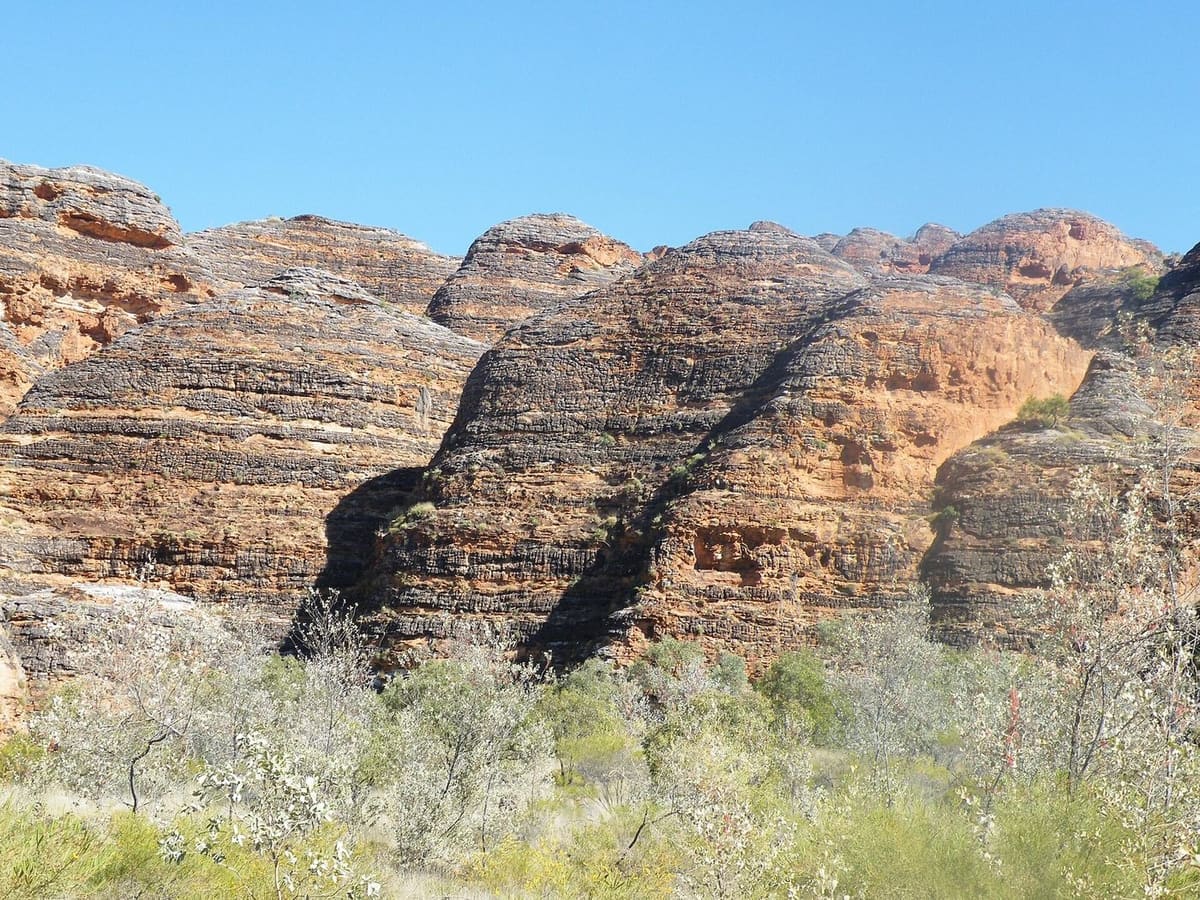 Cathedral Gorge & Domes Trail